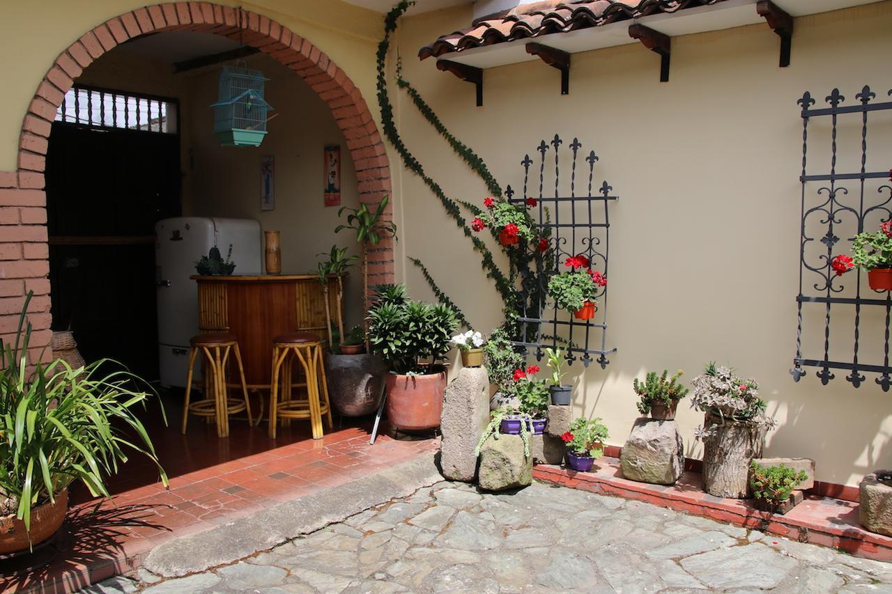 La Casa De Mima Bed & Breakfast Popayan Exterior photo